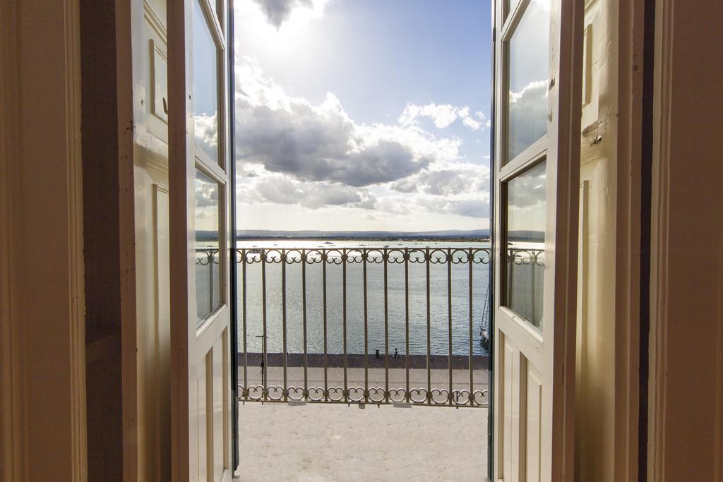 سيراكوزا Ortigia Camere Con Vista Da Giulio B&B المظهر الخارجي الصورة