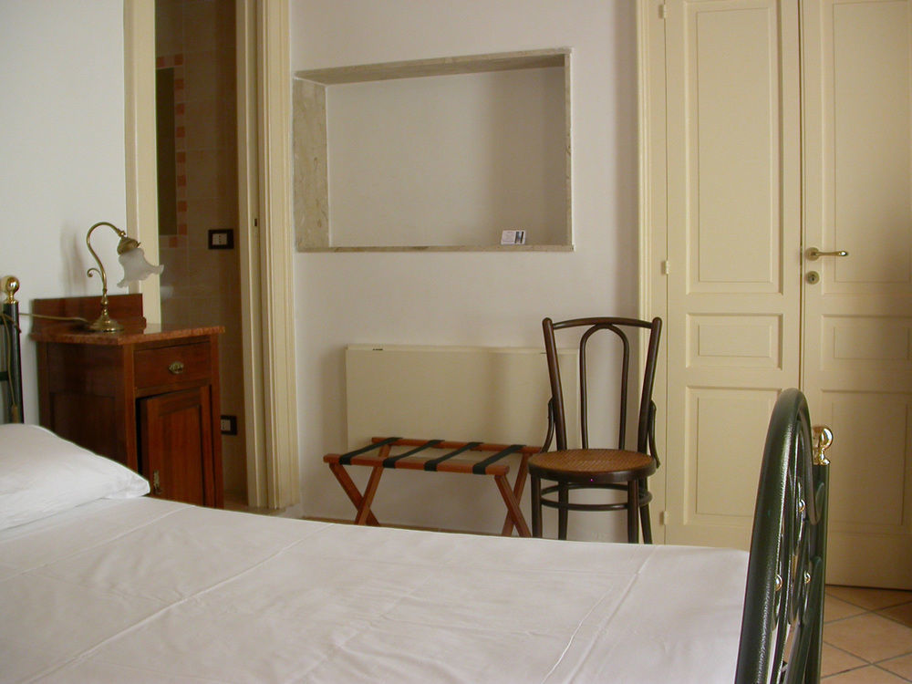 سيراكوزا Ortigia Camere Con Vista Da Giulio B&B المظهر الخارجي الصورة